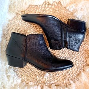 Sam Edelman Black Leather Petty Booties, 9.5